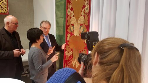 pressekonferenz-mit-ministerpraesident-haseloff-in-der-burg-in-halle-22