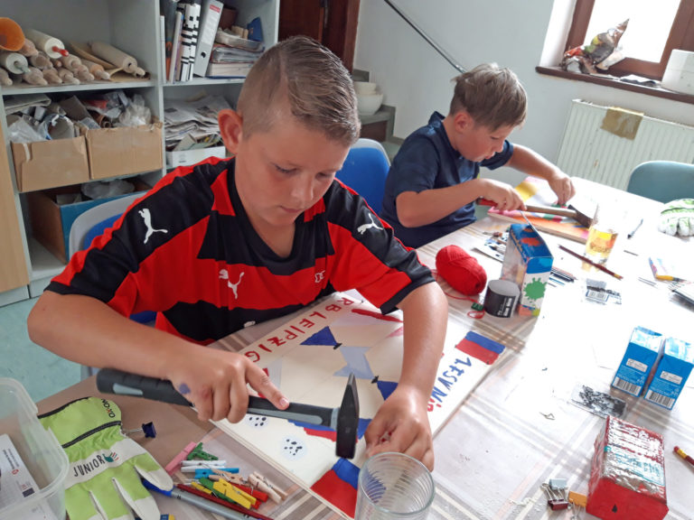 kinder-entdecken-ihre-talente-workshop-am-vhs-bildungswerk-in-bernburg