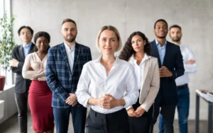 Mitarbeiter im Büro - Allgemeines Gleichbehandlungsgesetz (AGG)