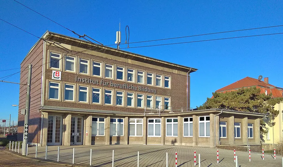VHS-BUKDUNGSWERK Institut für pflegeberufliche Bildung in Gotha