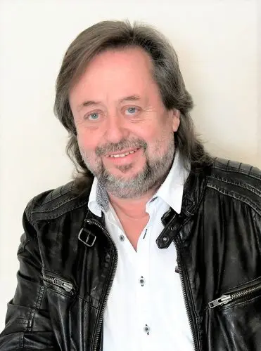 Jens Dammann im VHS BILDUNGSWERK 371x500 1