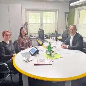 04 Podcast MitSchnitt 23.03.2023 1120x1120 1